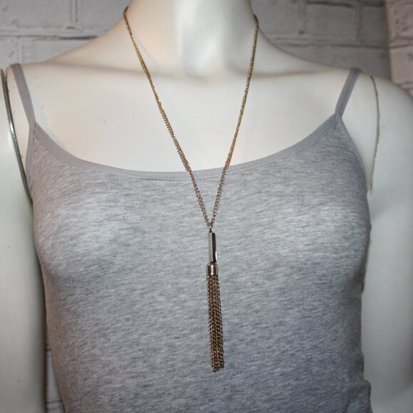 Beautiful gold and silver tassel pendant necklace 26" - Picture 1 of 4